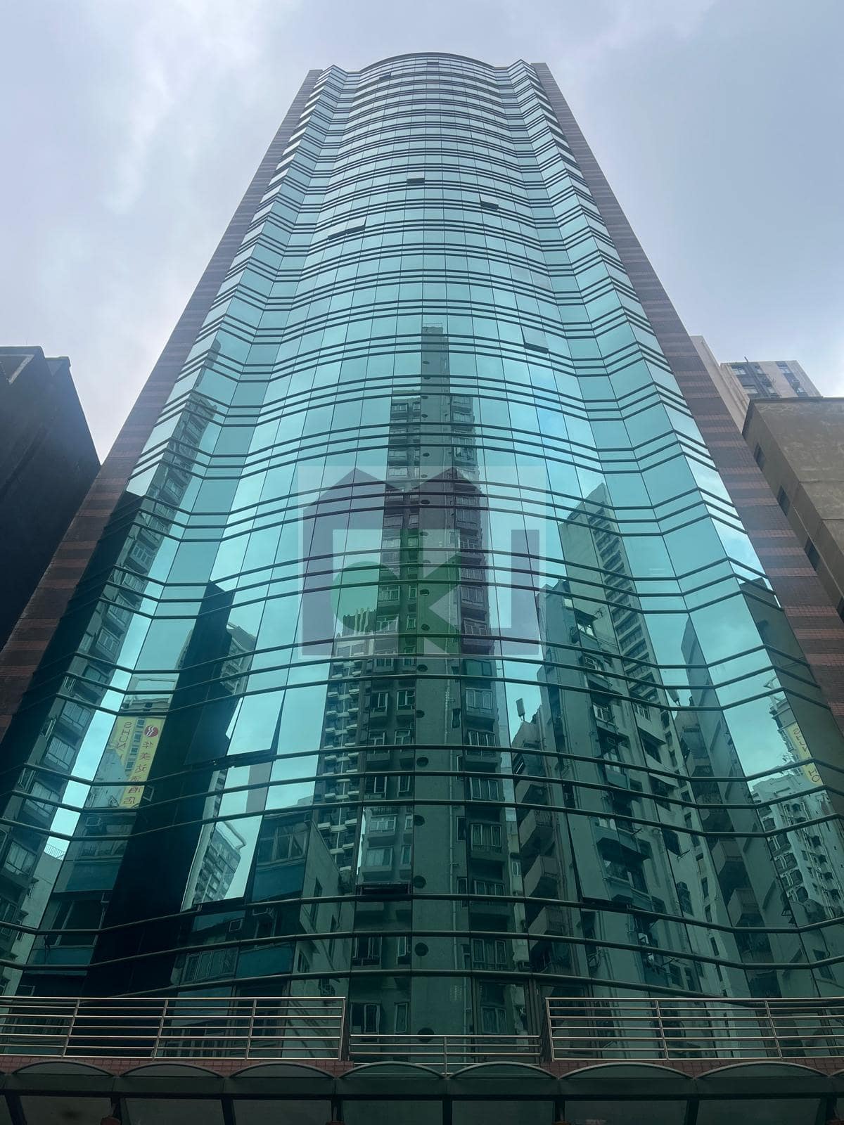 啟正中心, 西營盤